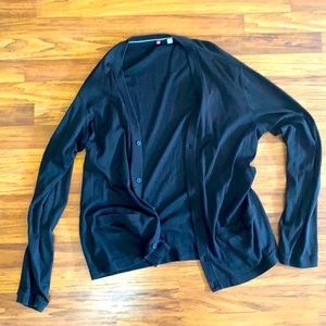Black Uniqlo cardigan large